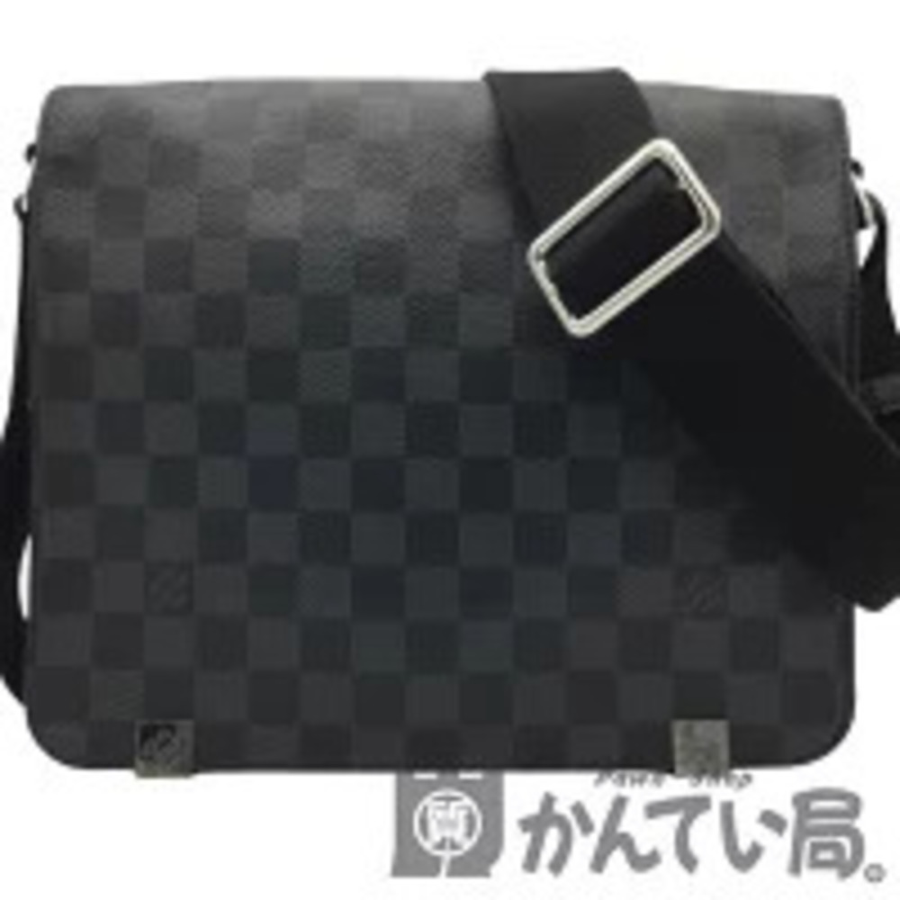 LOUIS VUITTON District NM Damier Graphite Black Shoulder Bag Black